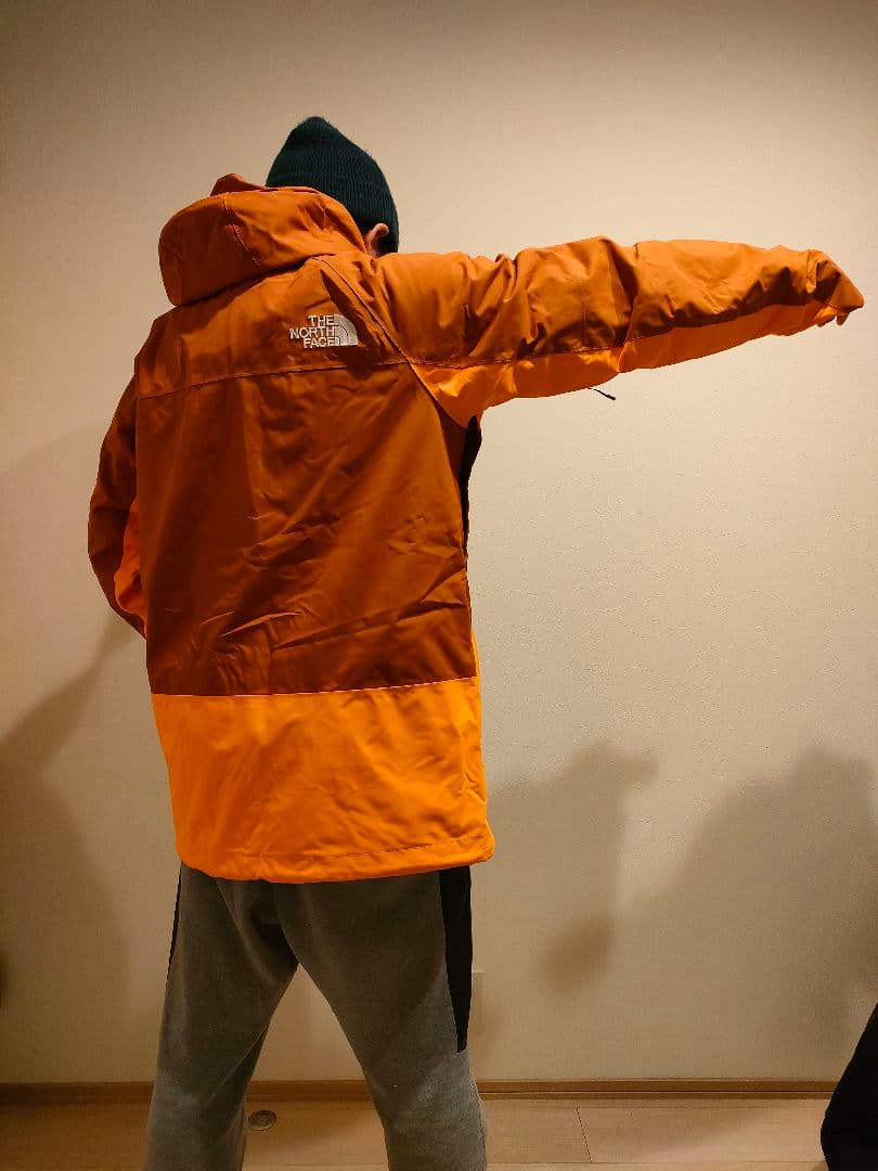 新品 THE NORTH FACEザノースフェイス　スキー&スノーボードウェア