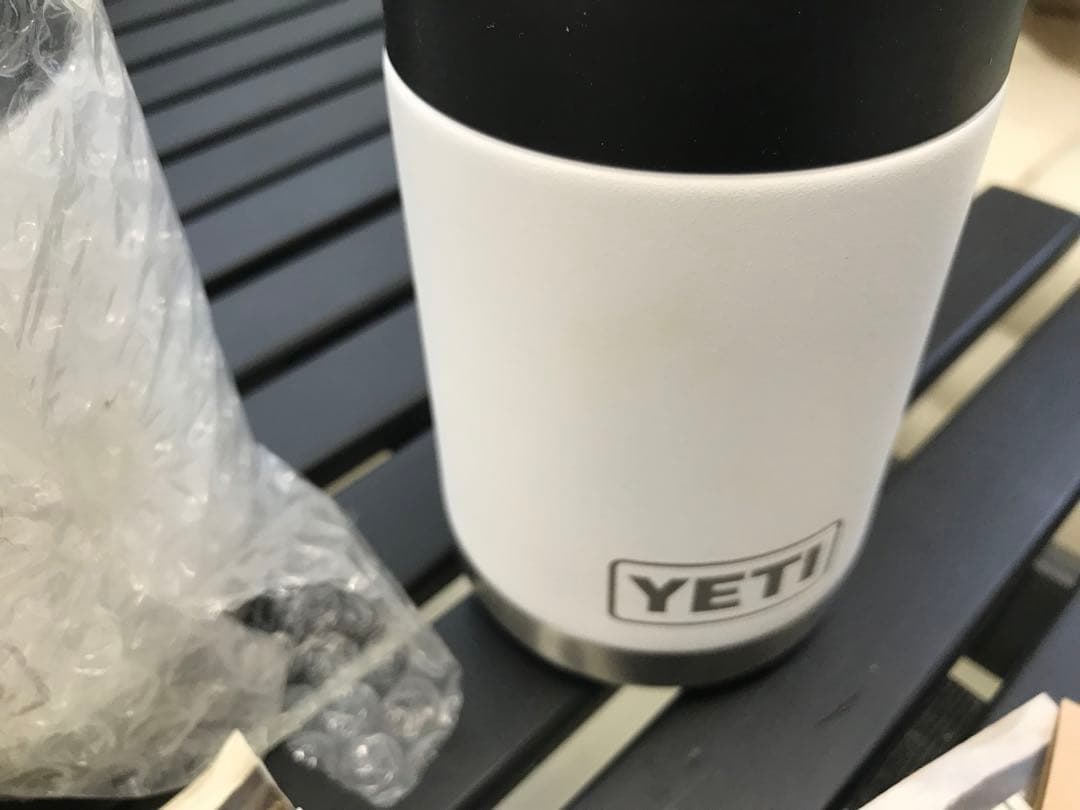 YETIランブラー 12オンス コルスター 保冷缶ホルダー ホワイト2個
