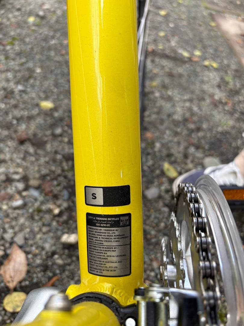 お取引中！未使用ジャイアント「ESCAPE R3 W LTD」