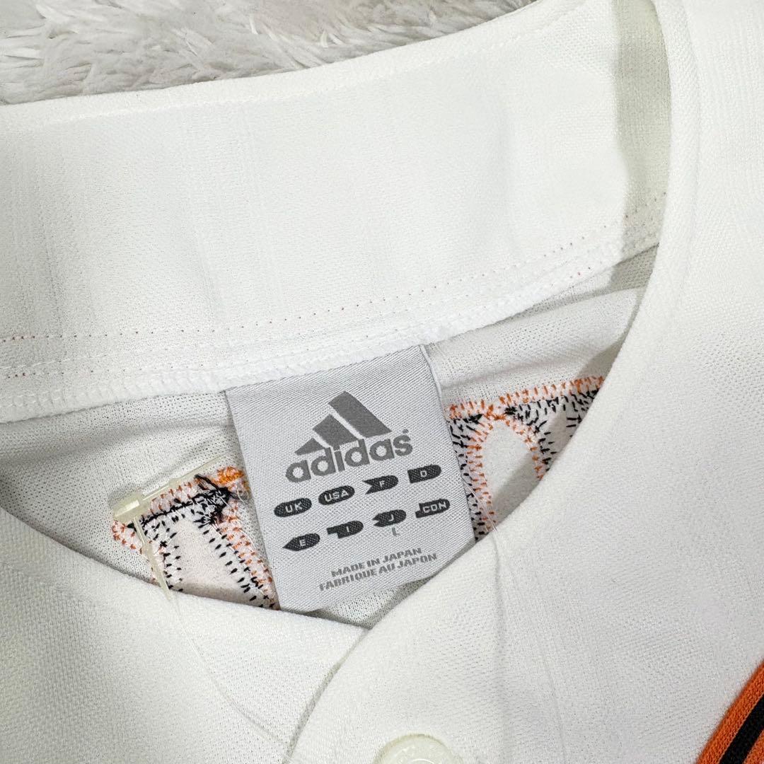 読売ジャイアンツ 上原浩治 直筆サイン入り ユニフォーム＋Tシャツ 2枚セット