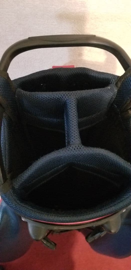 本間ゴルフ　キャディバッグ　スタンド式　9.5型 レッド