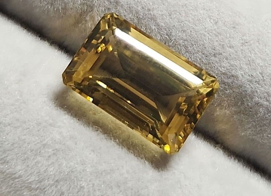 特大！天然イエローベリル 4.428ct
