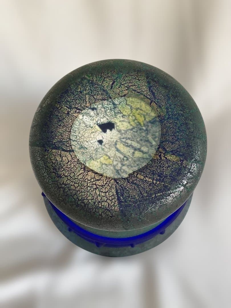 岩田久利（1925~1994年）「突起の付いたガラス脚付杯」