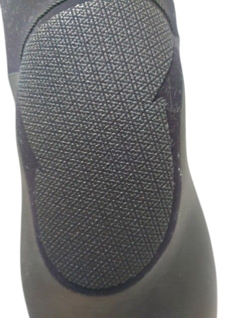 ウェットスーツエアネッスル裏起毛3mm。totascorporation