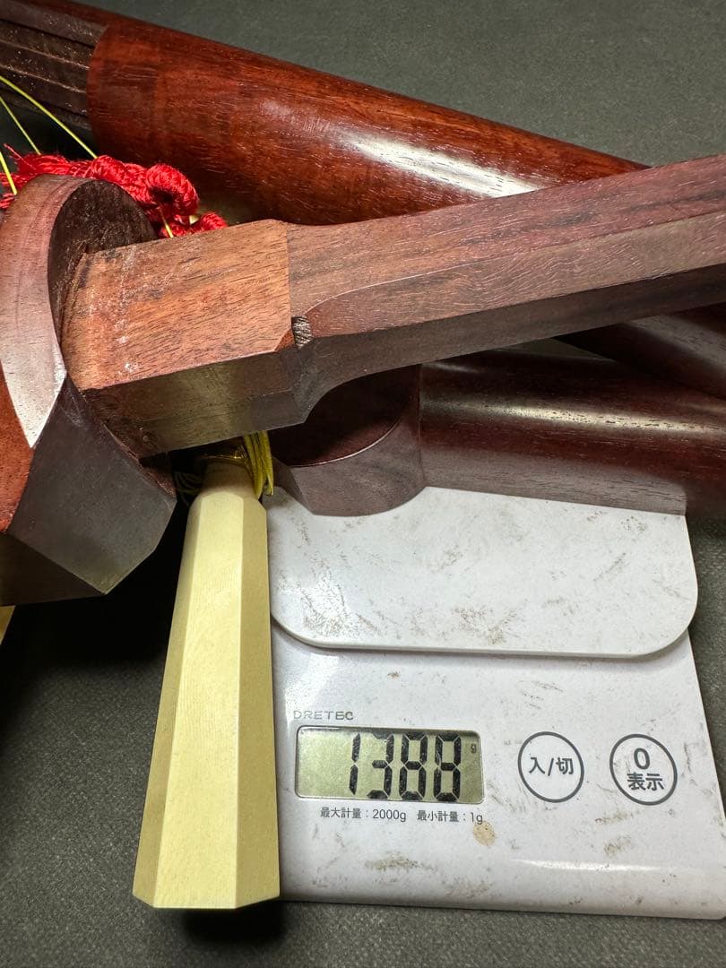 津軽三味線　太棹　紅木紫檀製　天然素材 　弦楽器　民謡 伝統楽器