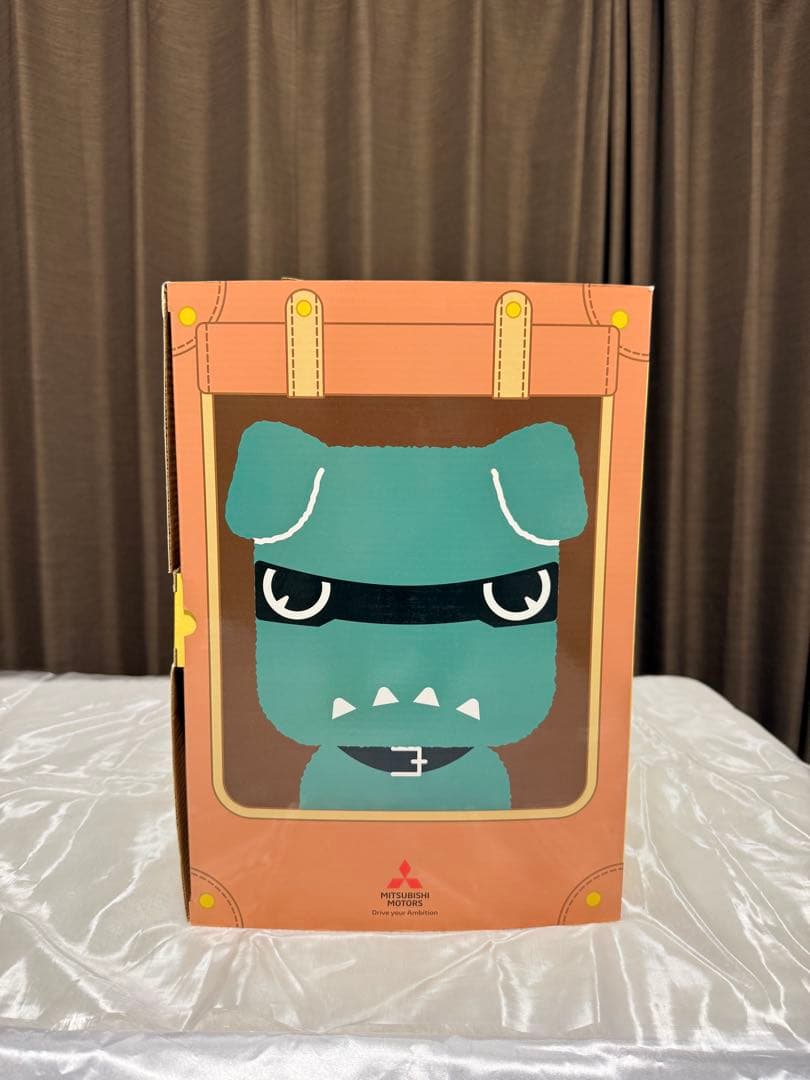 【非売品】三菱デリカミニ購入特典デリ丸。ぬいぐるみ ＆コールマン ランタン