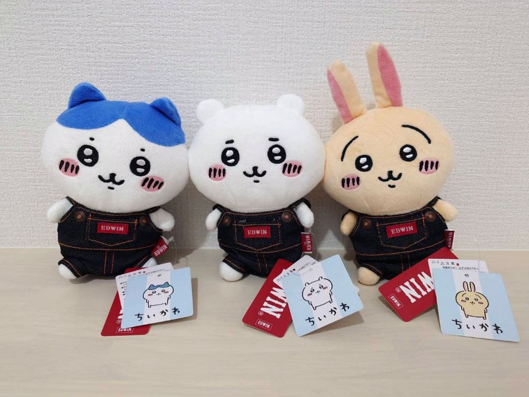 新品タグ付きレア正規品　限定　 EDWIN × ちいかわ　ぬいぐるみ