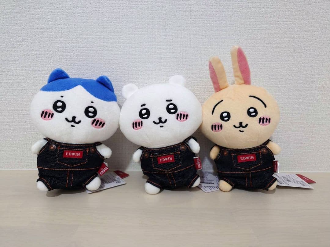 新品タグ付きレア正規品　限定　 EDWIN × ちいかわ　ぬいぐるみ
