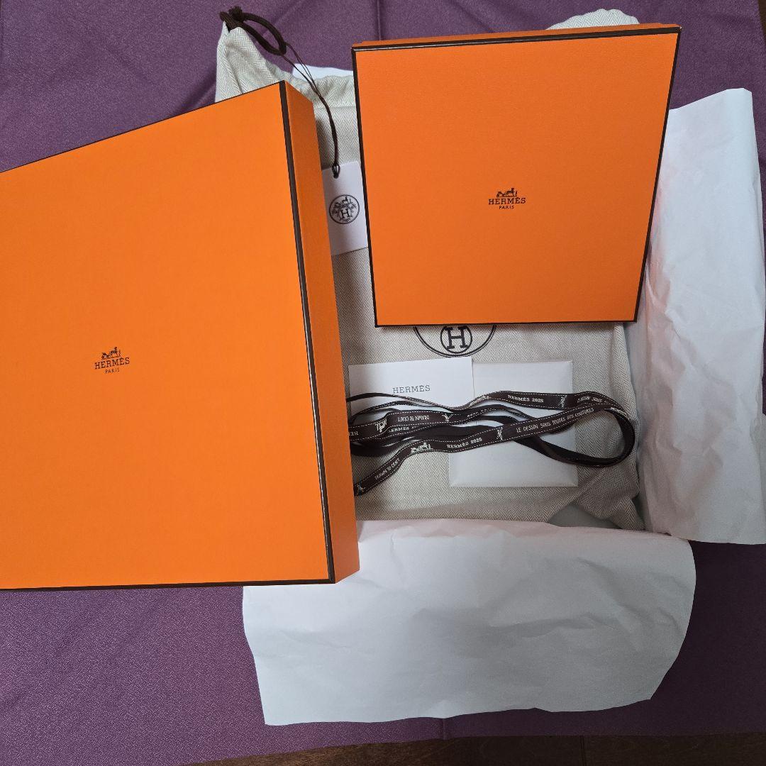 HERMES ギフトボックス 2点セット。リボン2点。保存袋。