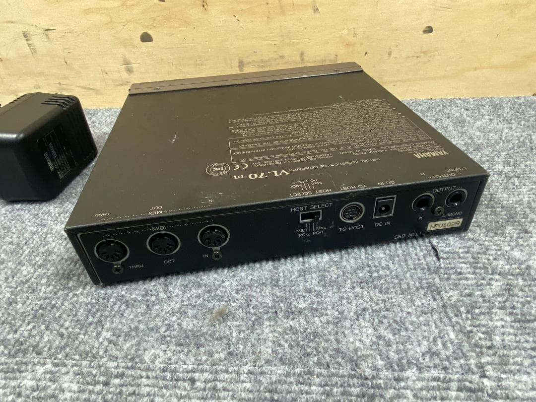 1026 YAMAHA VL70-m 音源モジュール
