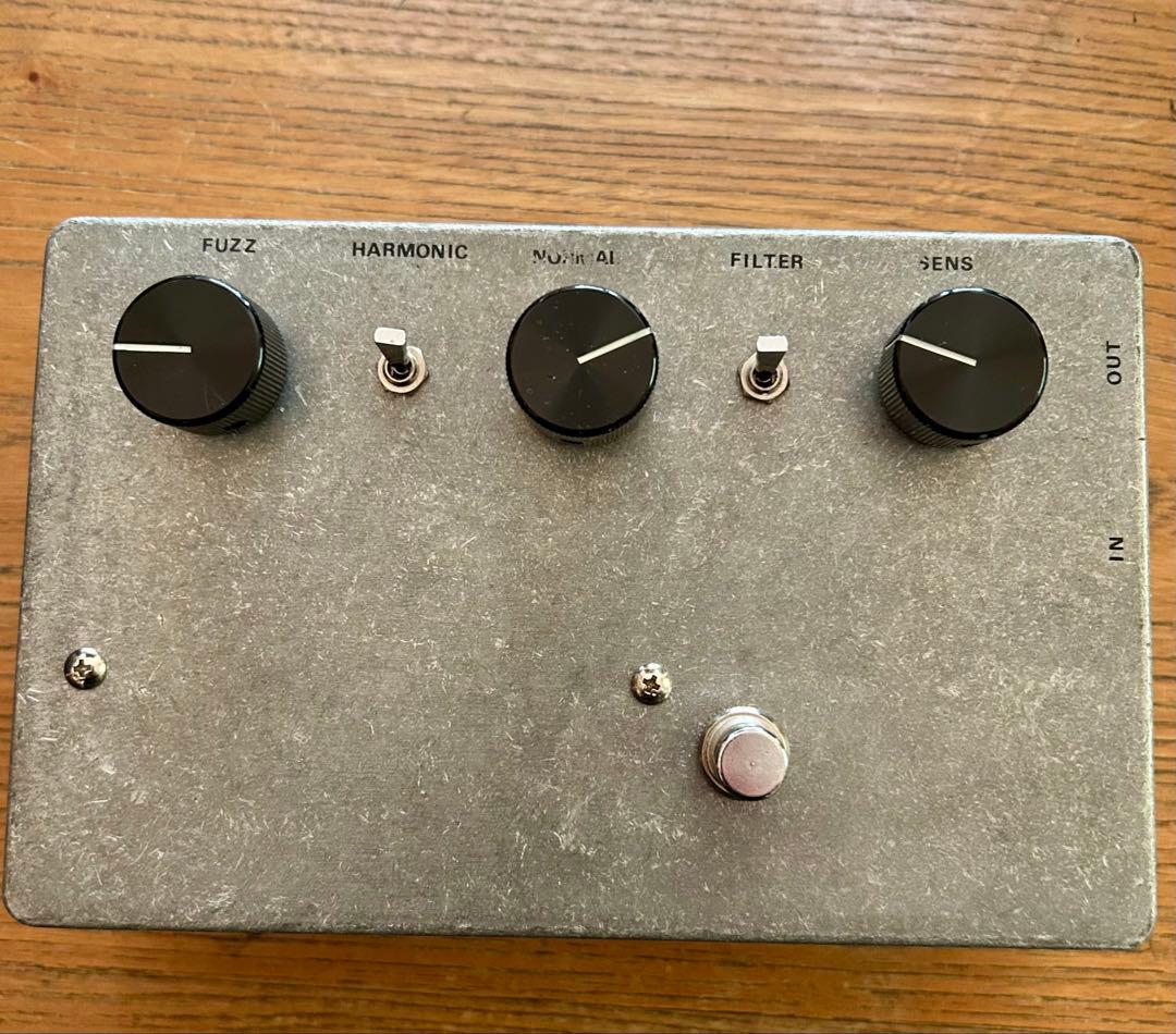エフェクター Fuzz Harmonic Filter