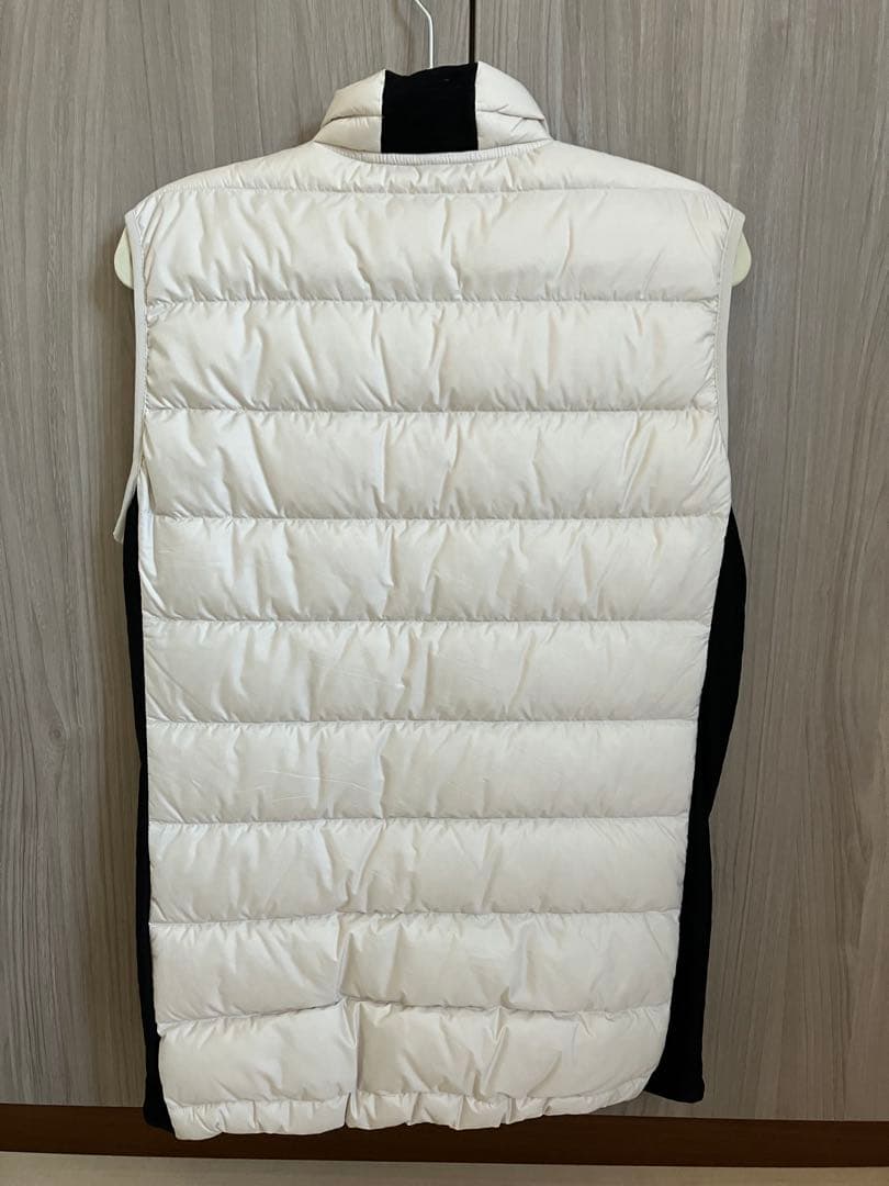 【美品】adidas ダウンベスト Mサイズ