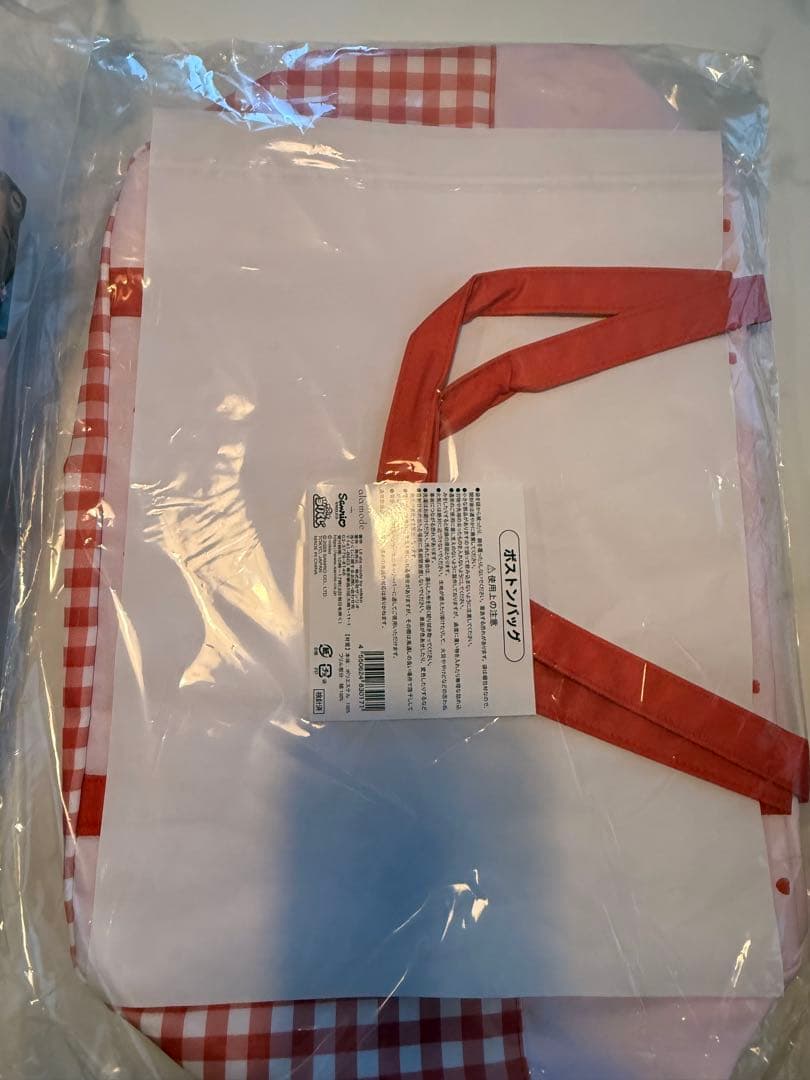 サンリオキャラクターズ Lil ala mode キャリーケース ボストンバッグ