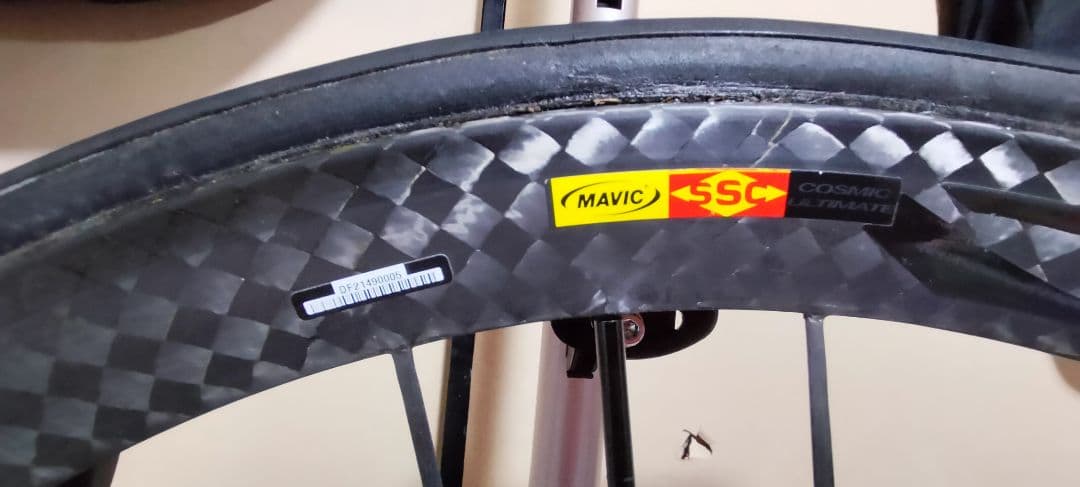 MAVIC COSMIC CARBON ULTIMATE 11速