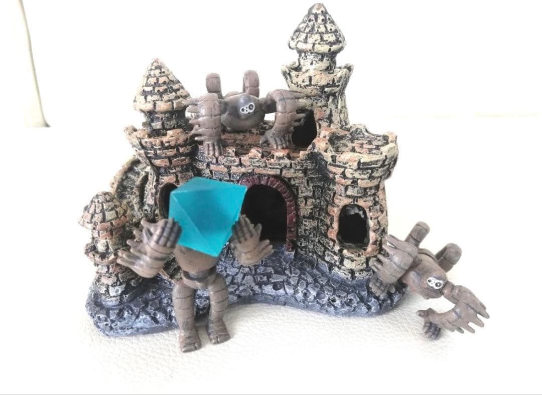 天空の城ラピュタ　ジオラマセット　ロボット兵 城　フィギュア　アクアリウム　♦１