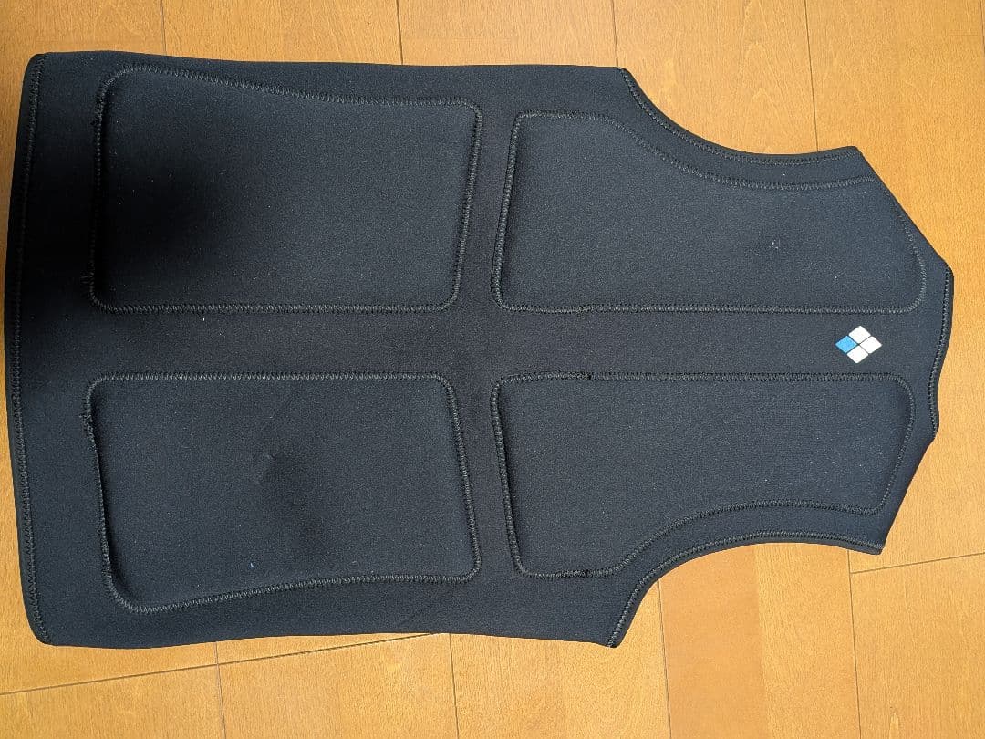 モンベル　フロートベスト 浮力補助ベスト