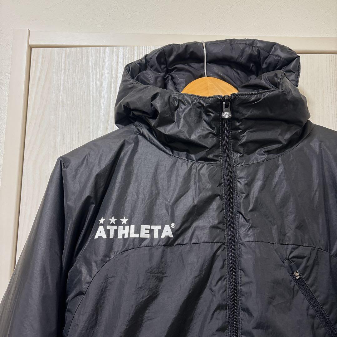 美品　ATHLETA ナイロンパーカー　ナイロンジャケット　中綿入り　アウター
