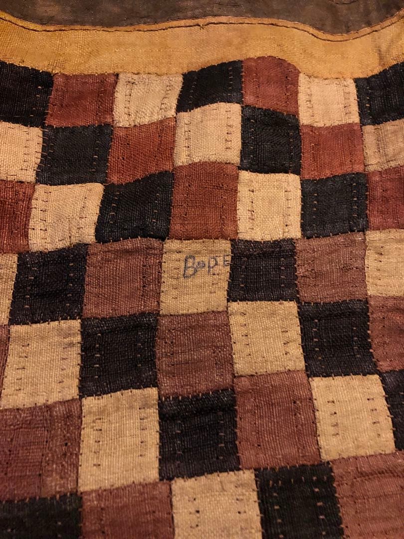 クバ族　草ビロード　貴重　アンティーク