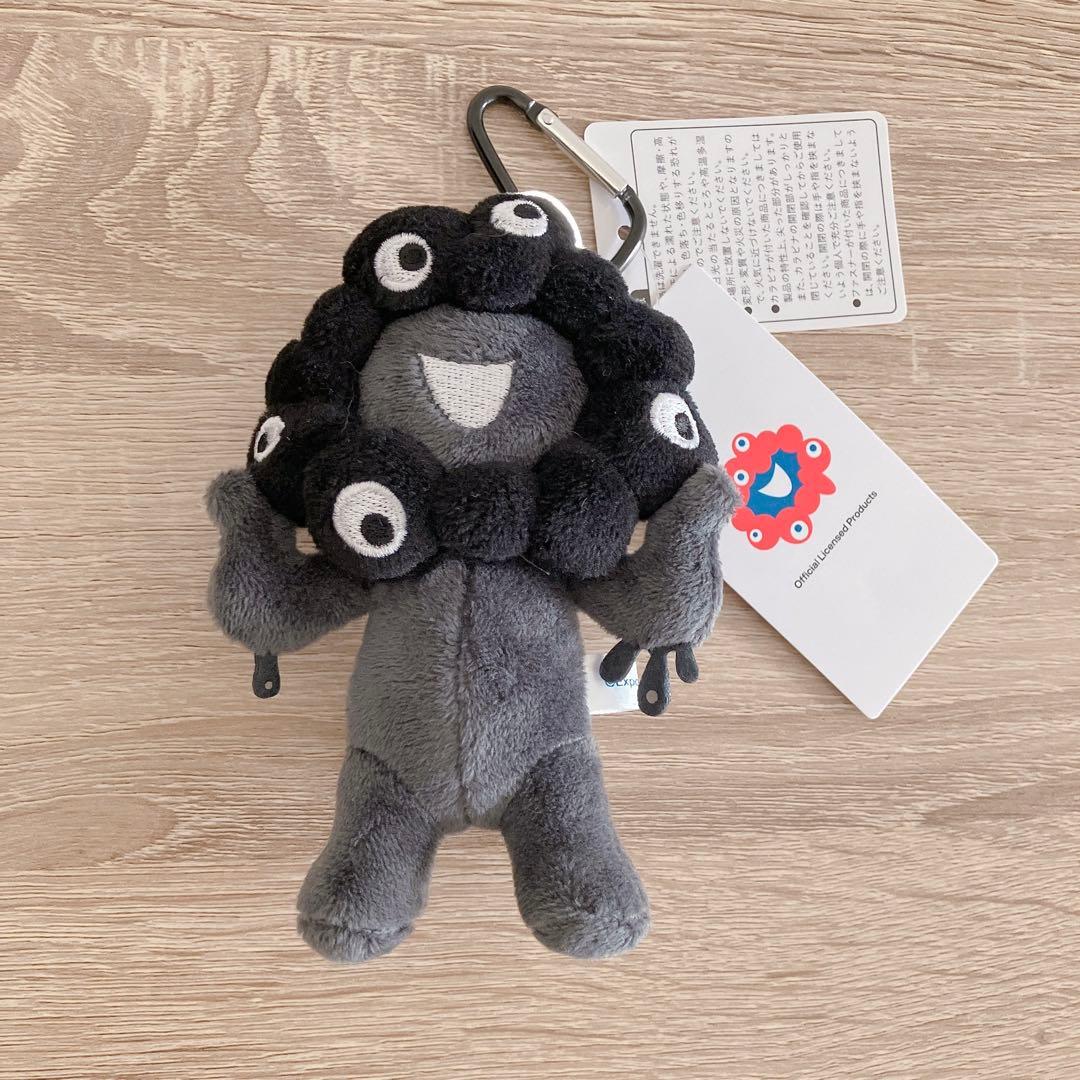 万博　黒ミャクミャク カラビナ付き ぬいぐるみ 立　クロミャク チャーム