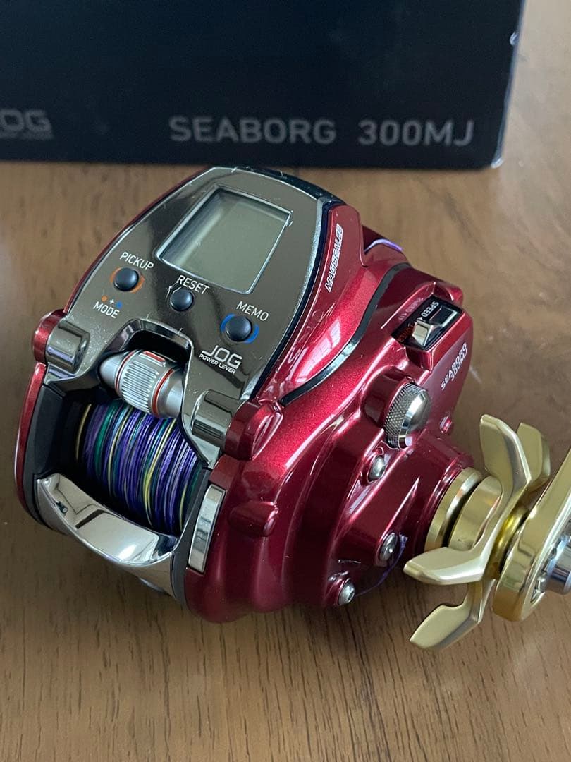 [超美品]DAIWA SEABORG 300MJ 電動リール