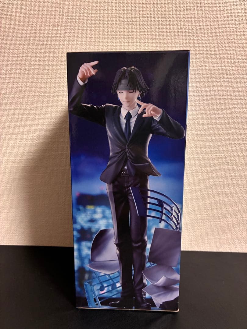 ハンターハンター　クロロ　フィギュア しまむらコラボのトートバッグ、マルチケース