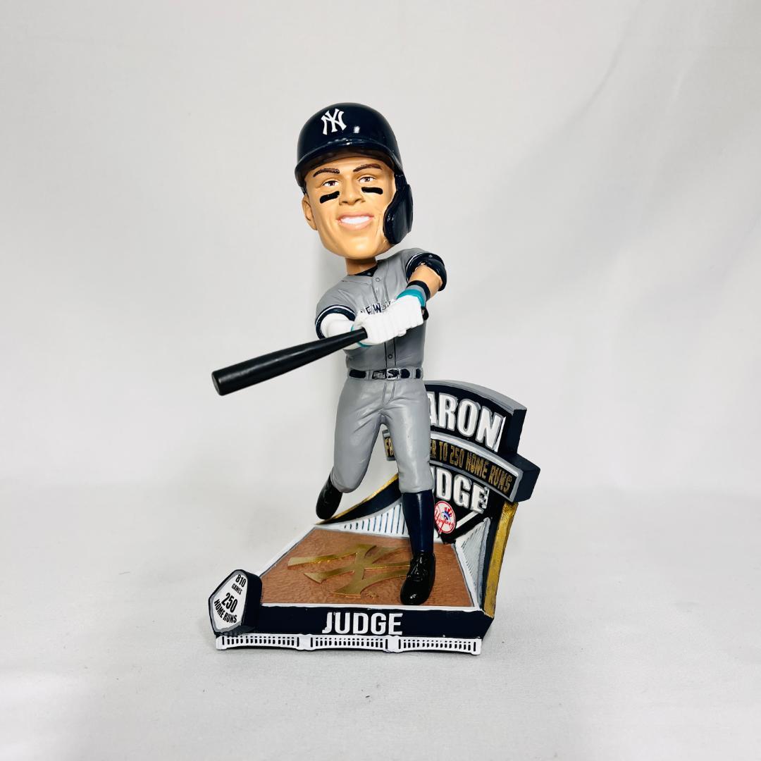カ*ア様 【世界123体限定】 アーロン・ジャッジ ボブルヘッド 250本塁打記