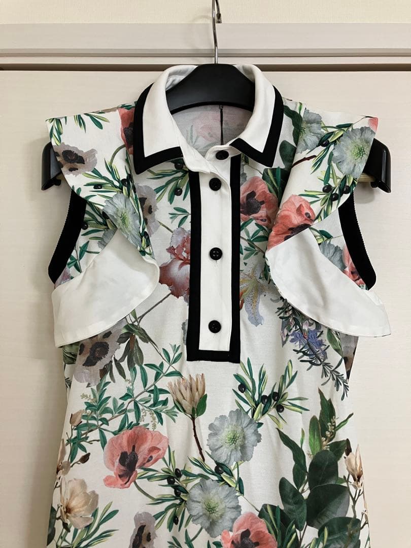 Adonisis ゴルフウェア　ワンピース