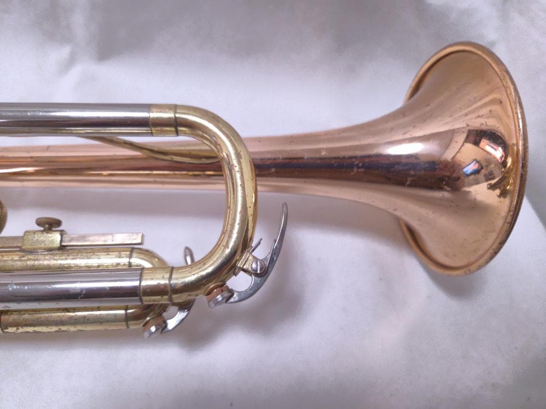 YAMAHA YTR-3320 トランペット 中級モデル 赤ベル #3042C