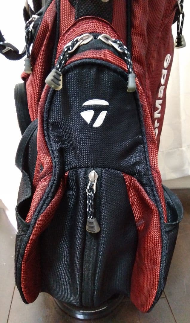 テーラーメイド　スタンド式　キャディバッグ