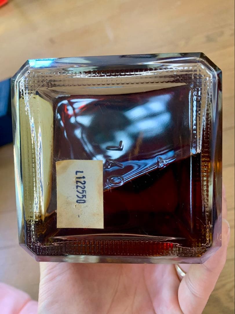 Hennessy コニャック 40% 専用ボックス付き未開