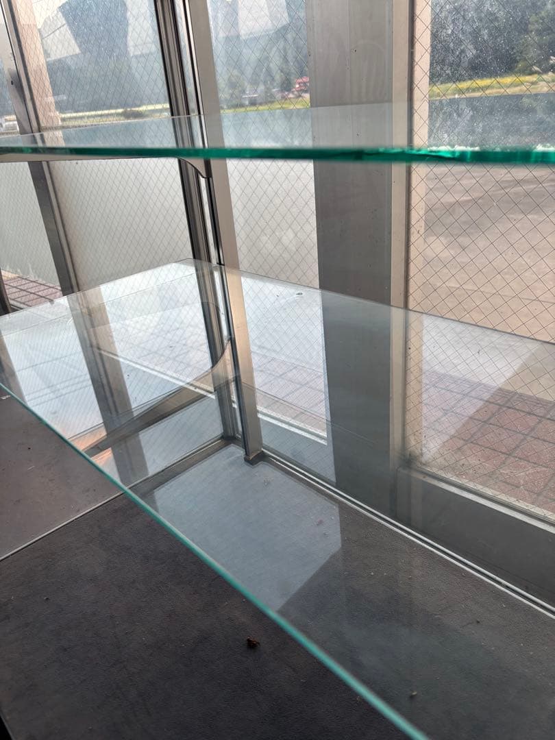 ショーケース　ガラス　棚　ラック　飾り台　昭和レトロ　店舗什器　陳列棚