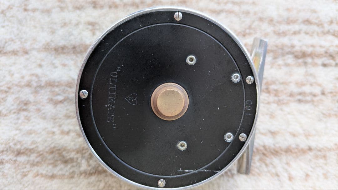 値下げ　アルティメイト091フライリール ケース付き