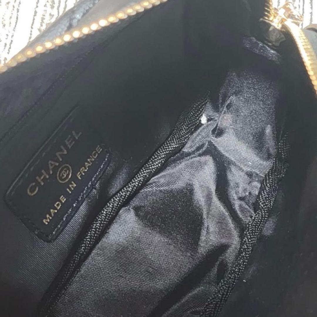 CHANEL ノベルティ チェーンショルダーバッグ チャーム付