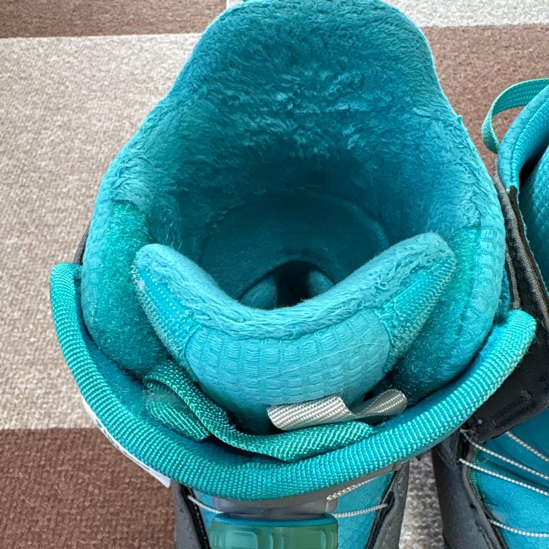 Burton^_^スノボードブーツ(子ども用)22センチ