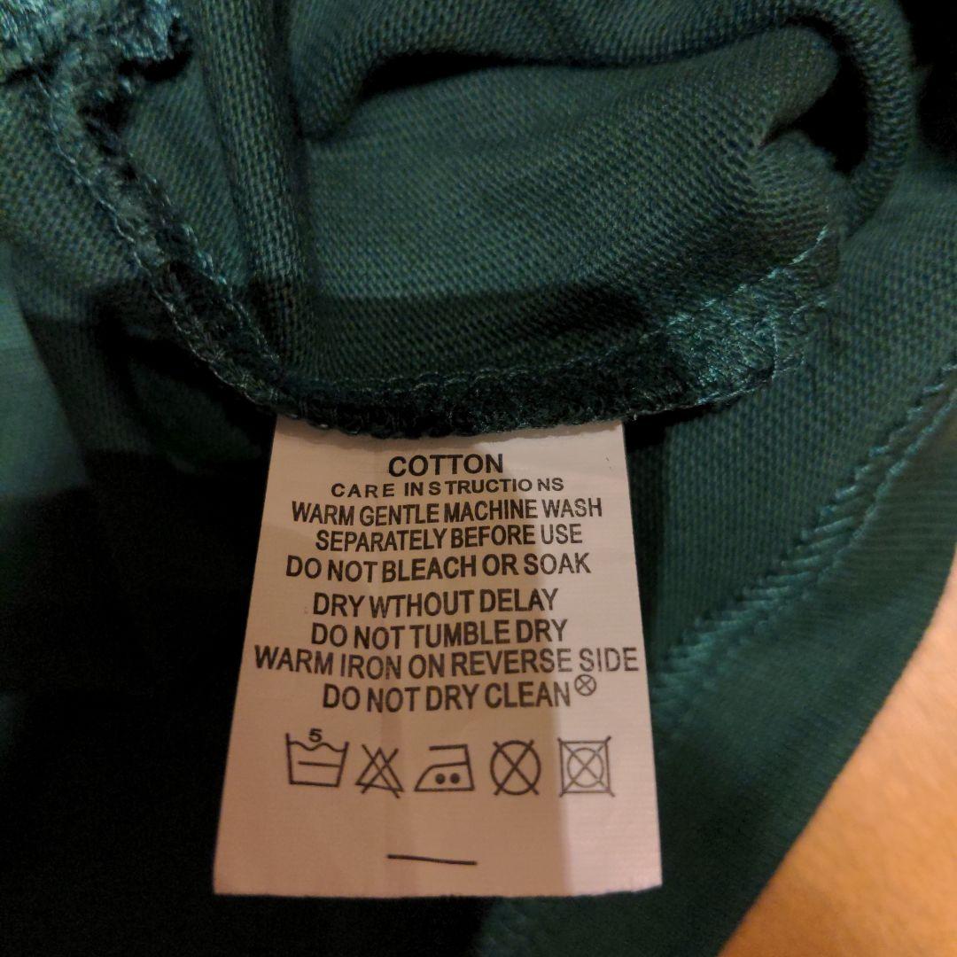 ラグビーオーストラリア代表ラガーシャツ（新品タグ付き）