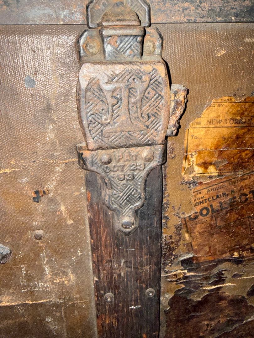 1880s EAGLE LOCK CO 米国製船旅トランク 希少140年物