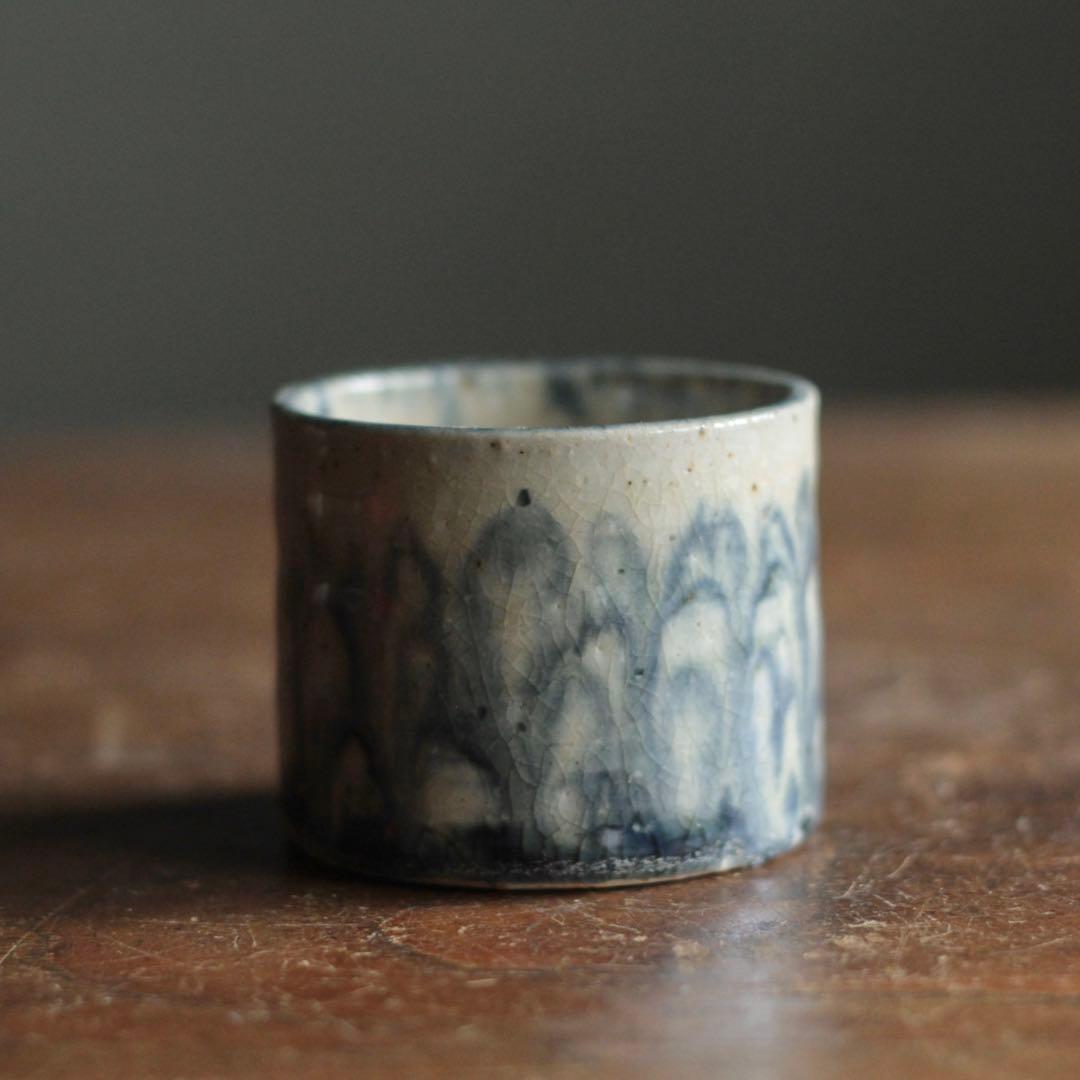 陶胎染付 筒盃 ぐい呑み 盃 ちょこ 酒器 古道具 アンティーク