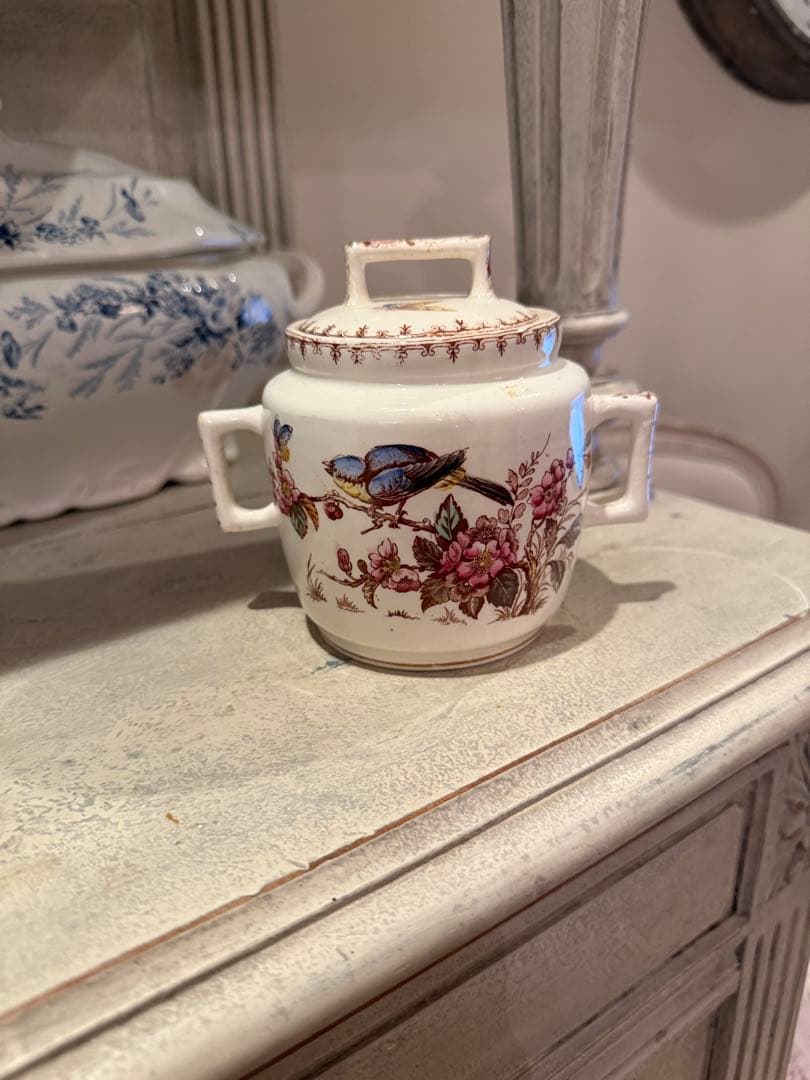 参考画像フランスアンティーク陶器リュネビィルmesangeシュガーポット