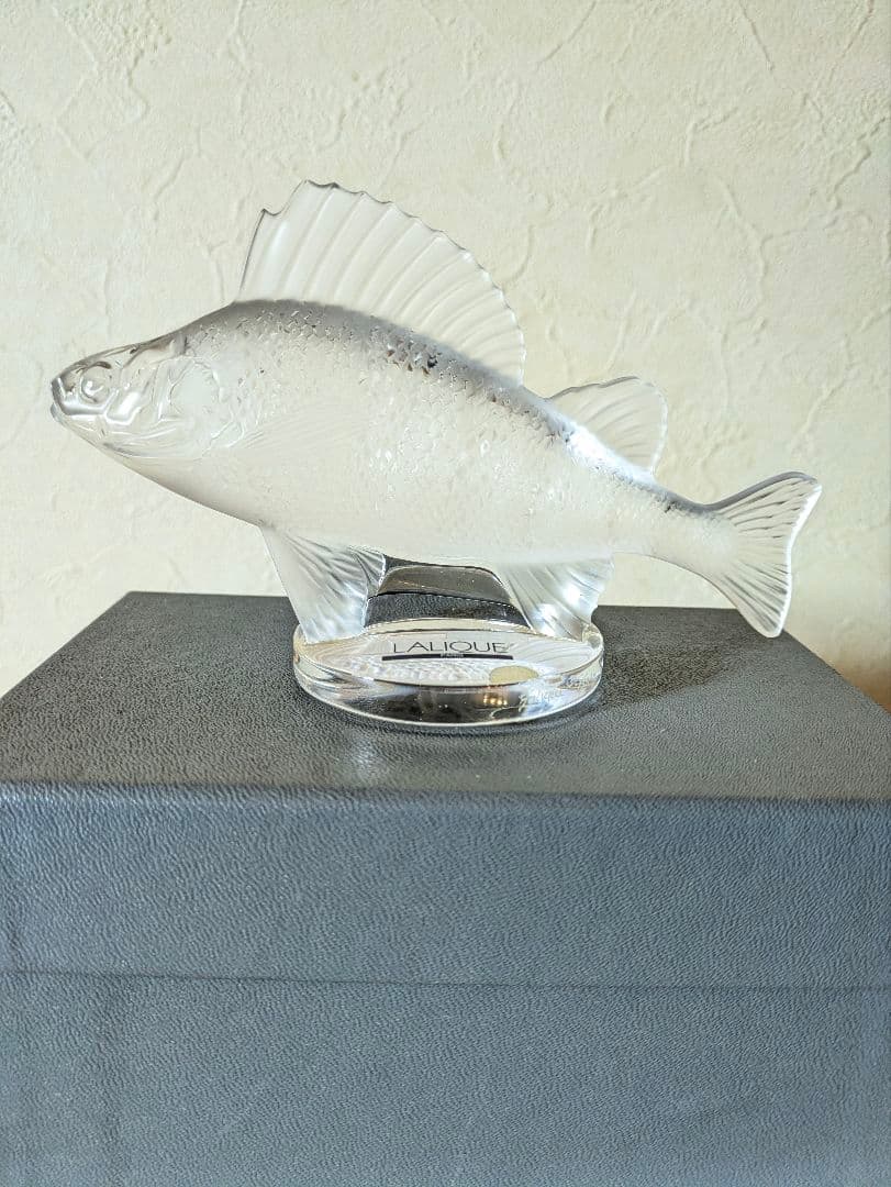 【美品】LALIQUE クリスタル 魚の彫刻