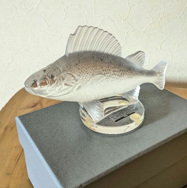 【美品】LALIQUE クリスタル 魚の彫刻
