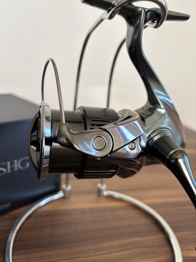 シマノ　美品22ステラ2500SHG