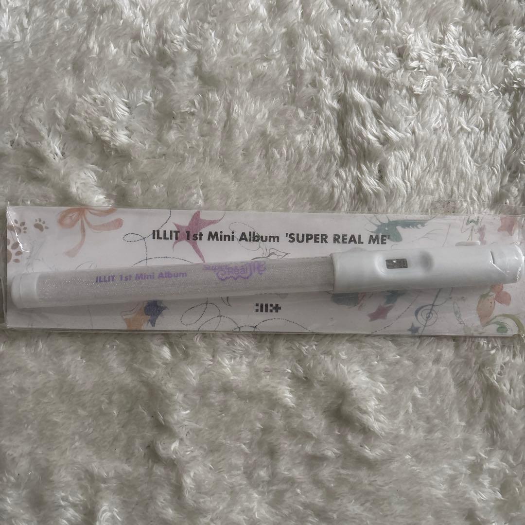 ILLIT デビューショーケース Super Real Me ペンライト
