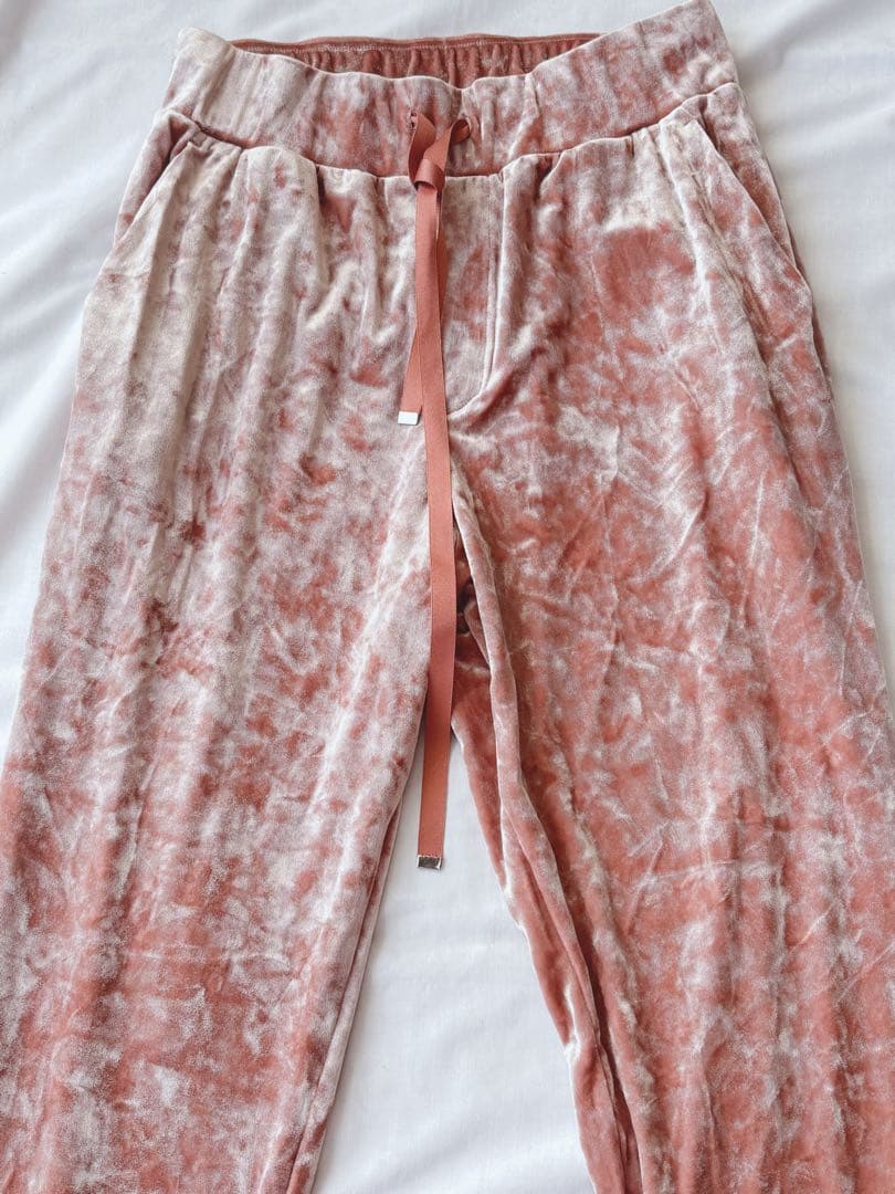 新品チャコット★13,750円 クラシックベロアパンツ ボトムスピーチ TM