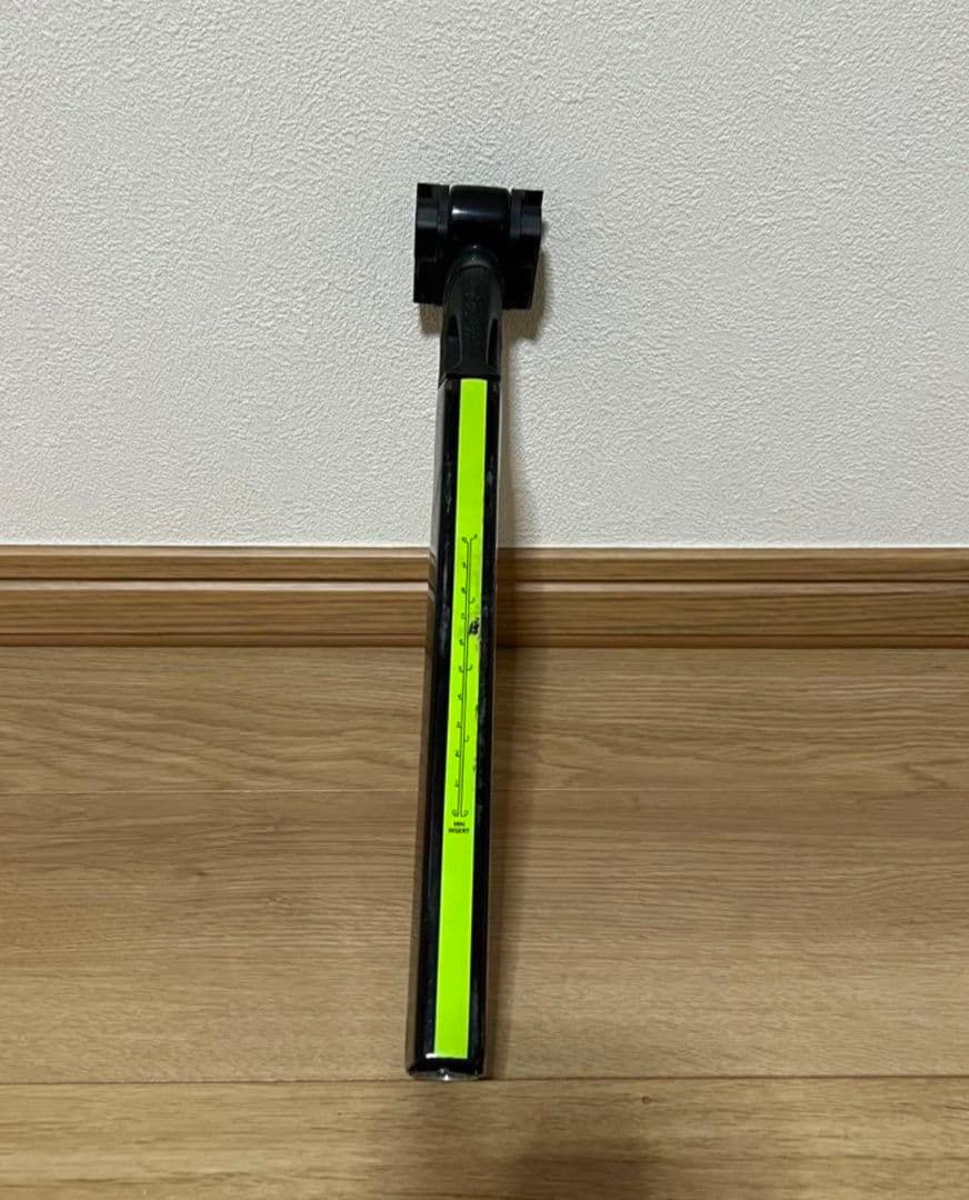 MERIDA REACTO 専用エアロカーボンシートポスト