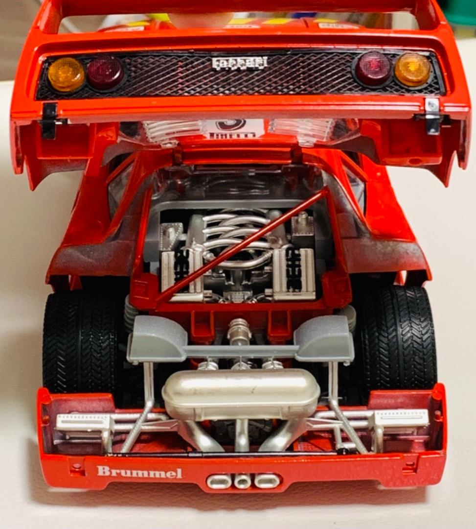 フェラーリ　Ferrari F40 ダイキャストモデル　1/18モデル　希少