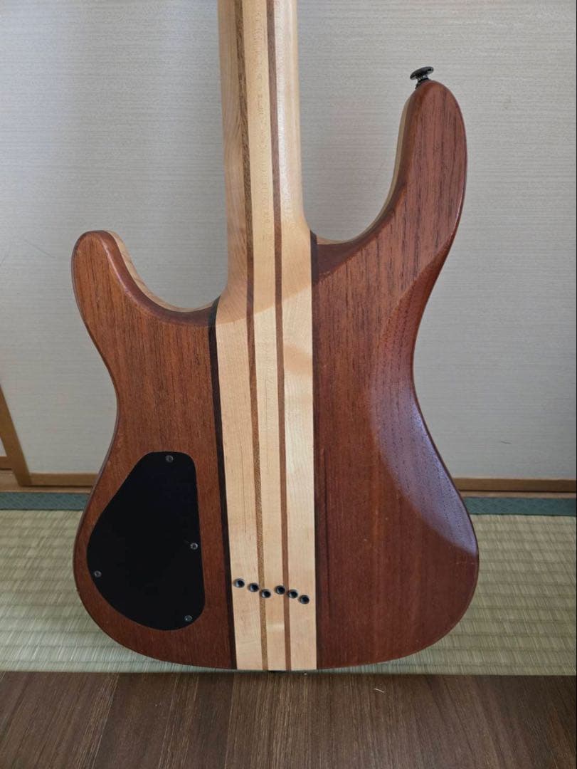 【GIN】spear エレキギター