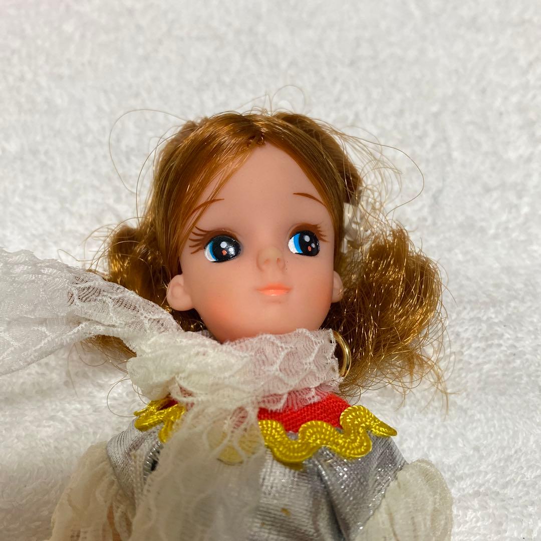 ニューリカちゃん　冊子付き　箱入