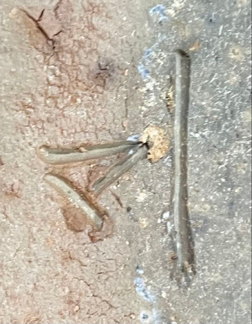 TK　県指定重要無形文化財　山本雄一　備前花瓶　胡麻垂れ　四方桟共箱　栞