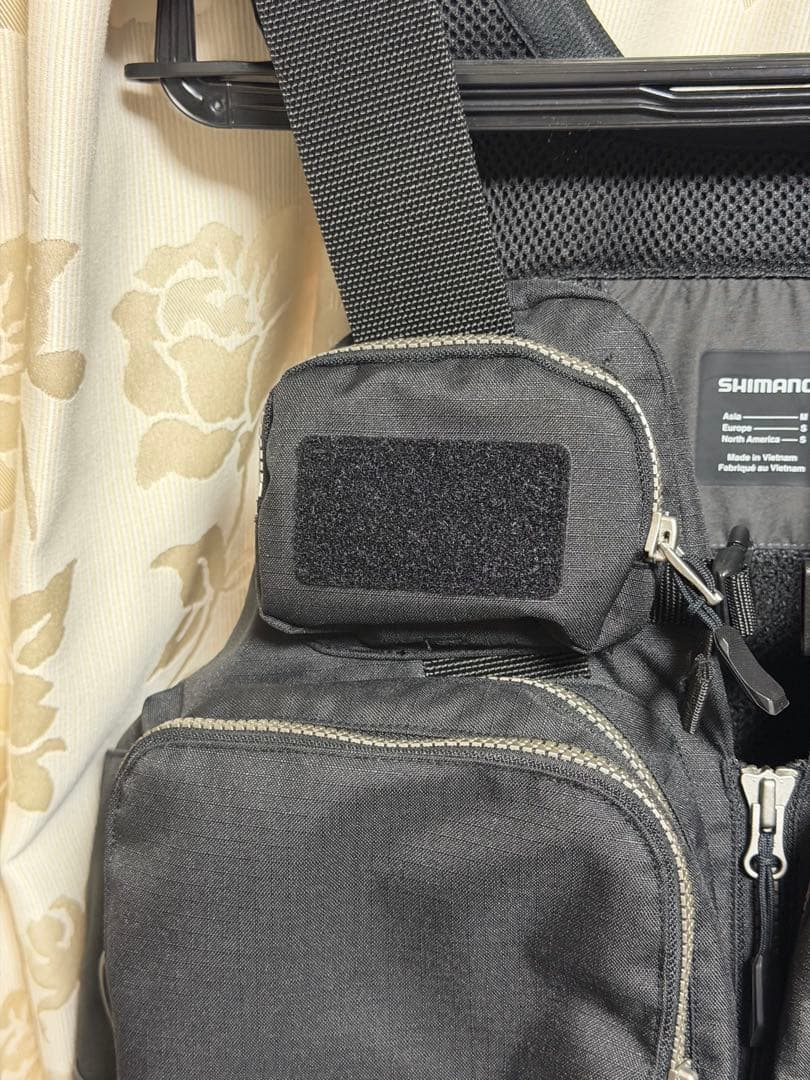 シマノ　サーフトリッパーベスト　VF-275W BLACK Mサイズ