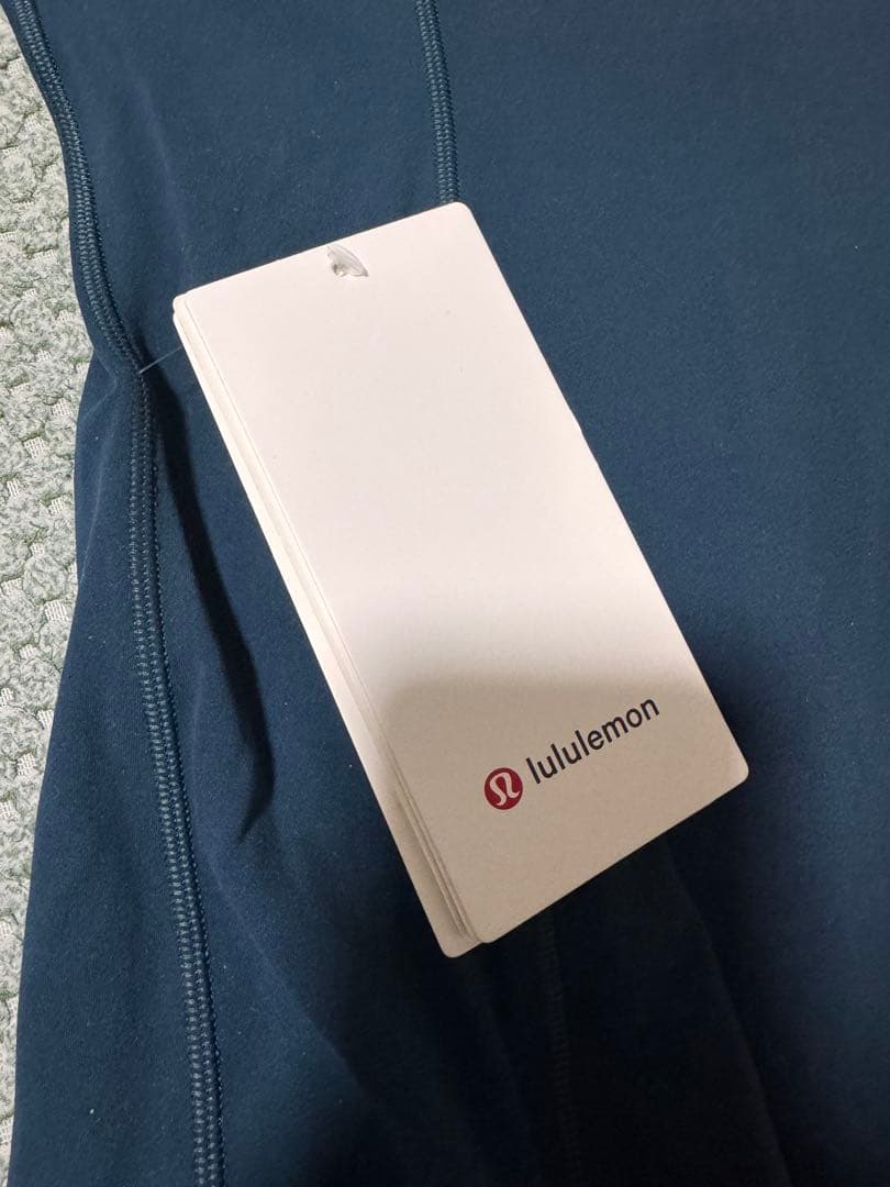 ルルレモン　ストレッチジャケット　サイズ6